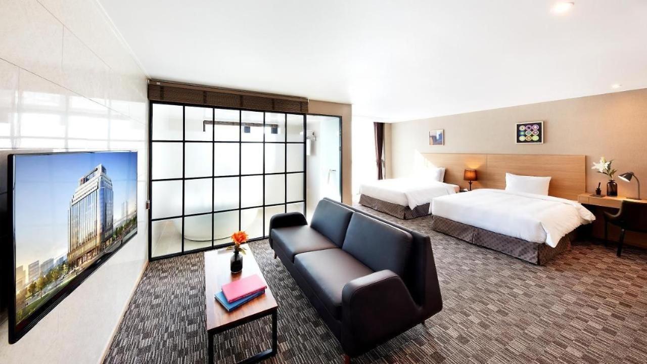 Golden Harbor Hotel Pyeongtaek Exterior foto