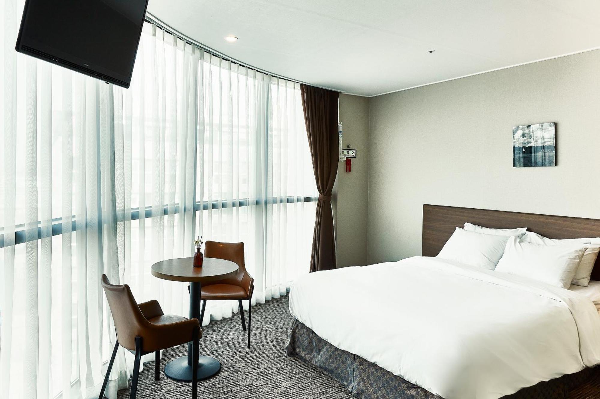 Golden Harbor Hotel Pyeongtaek Exterior foto