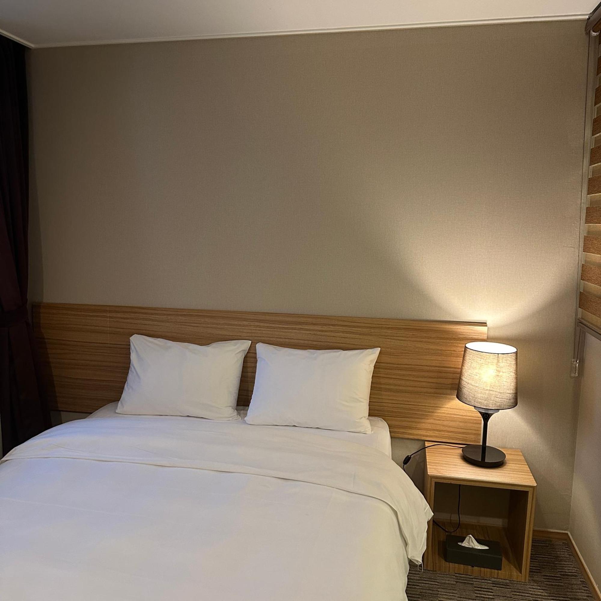 Golden Harbor Hotel Pyeongtaek Exterior foto